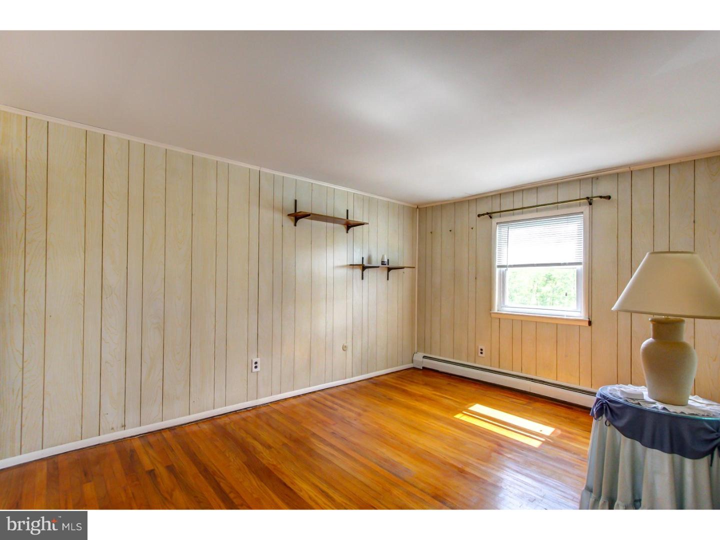 10840 East Keswick Road Philadelphia, PA 19154 - Photo 3 of 18 Bedroom