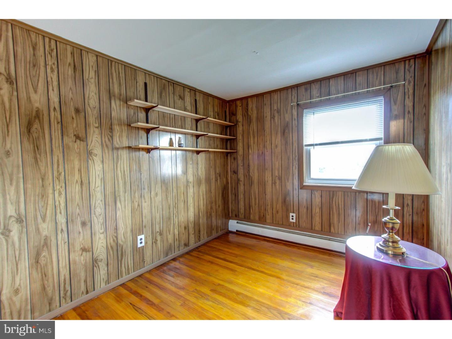 10840 East Keswick Road Philadelphia, PA 19154 - Photo 9 of 18 Bedroom 3