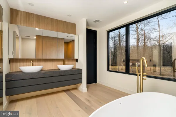 $4,250,000 | 114 Lambert Drive, Princeton, NJ 08540