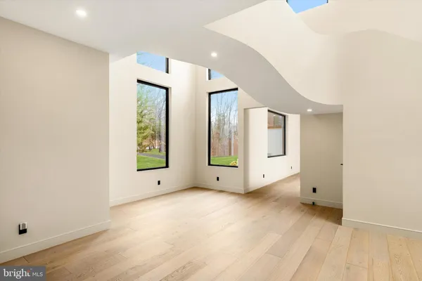 $4,250,000 | 114 Lambert Drive, Princeton, NJ 08540