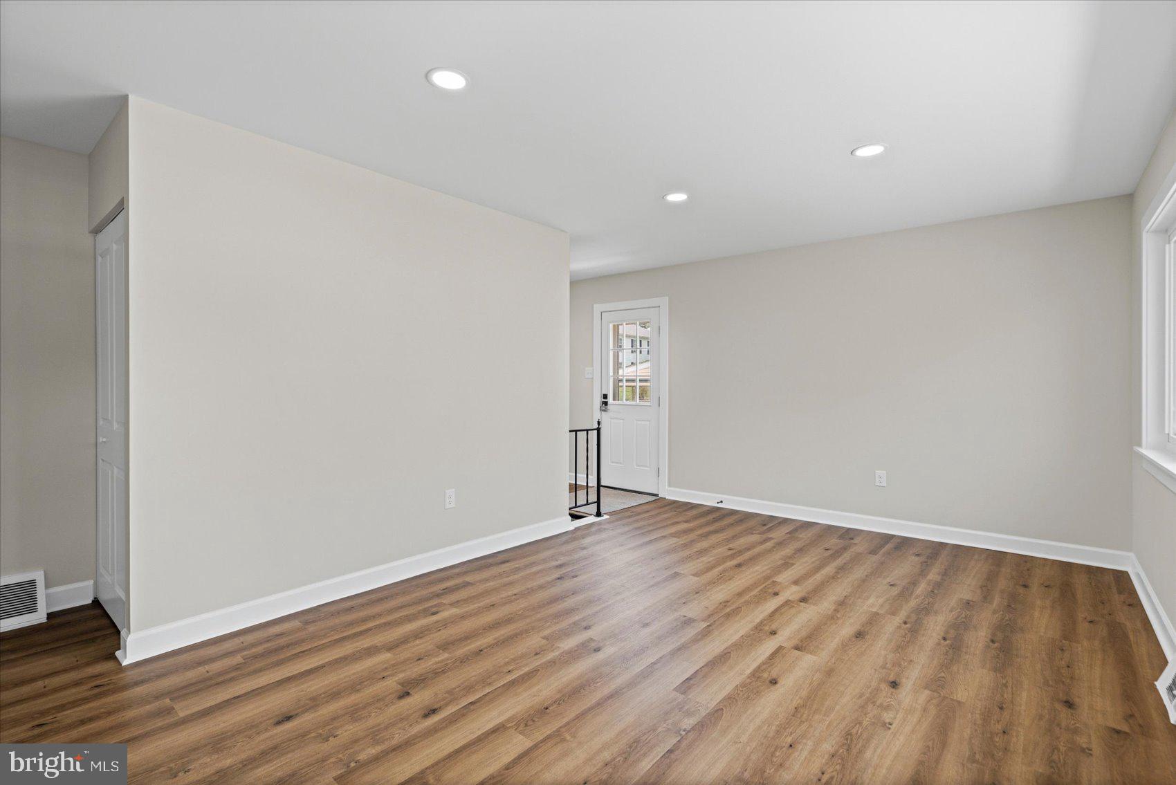 247 Candytuft Road Reisterstown, MD 21136 - Photo 12 of 35