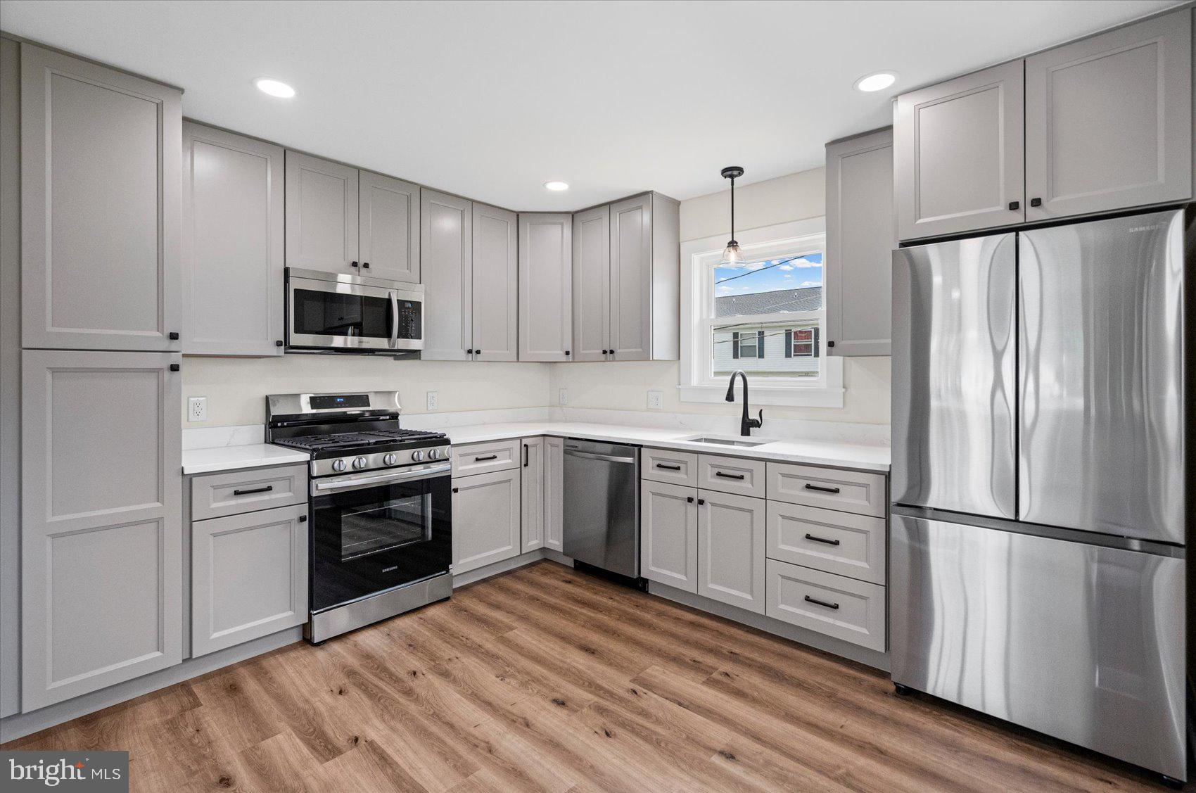 247 Candytuft Road Reisterstown, MD 21136 - Photo 6 of 35