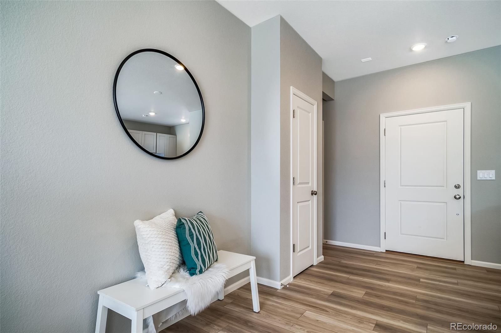 3913 North Rome Street Aurora, CO 80019 - Photo 15 of 42