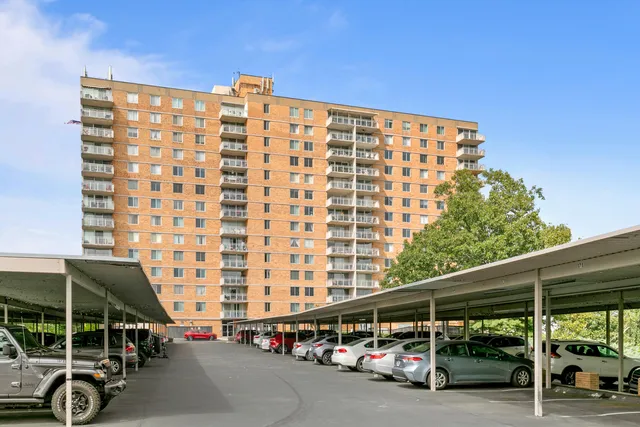 $239,500 | 1131 Stringers Ridge Road, Unit 7C, Chattanooga, TN 37405