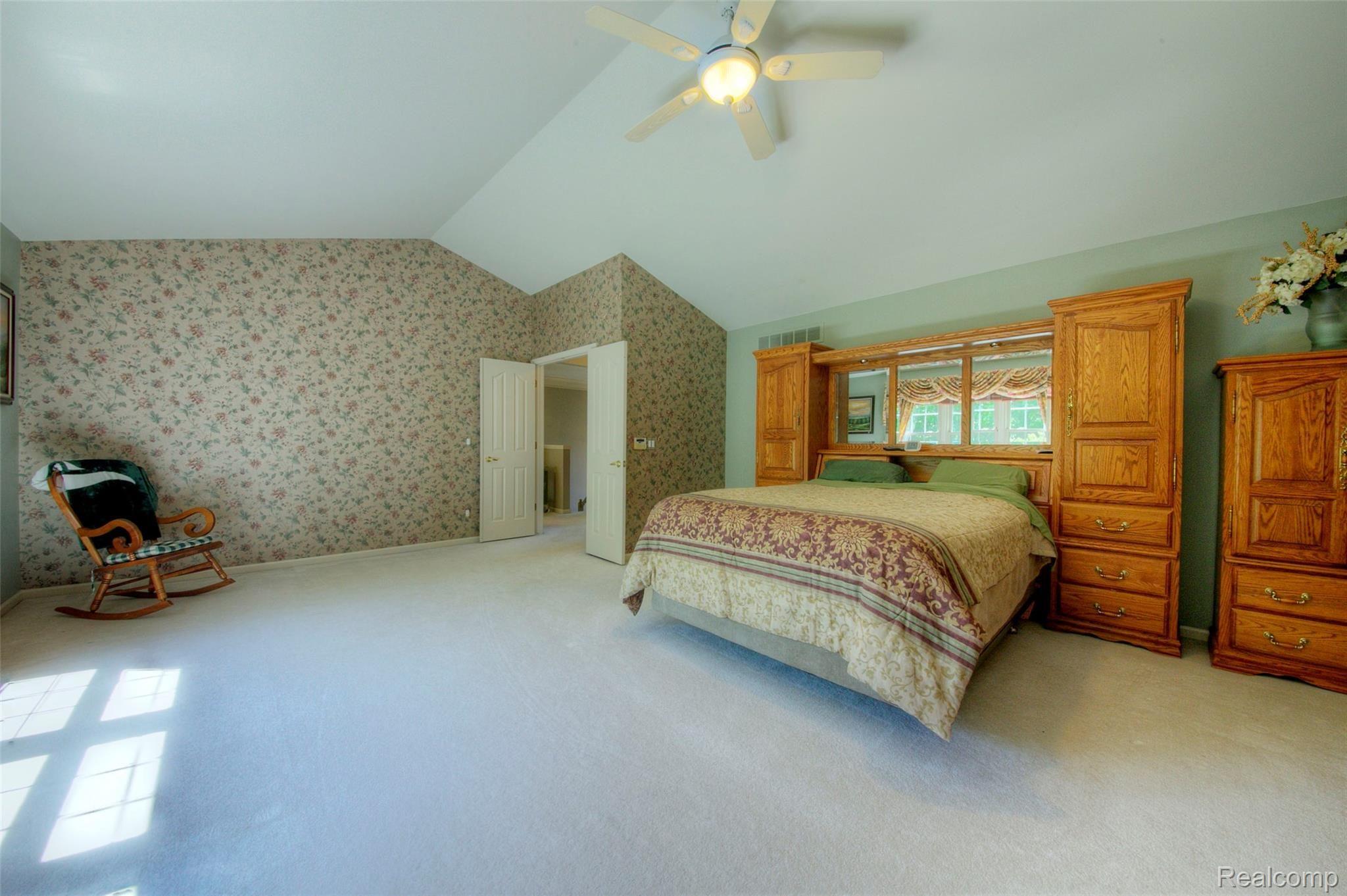 46559 Inverness Road Canton, MI 48188 - Photo 28 of 48 27 Master bedroom.jpg