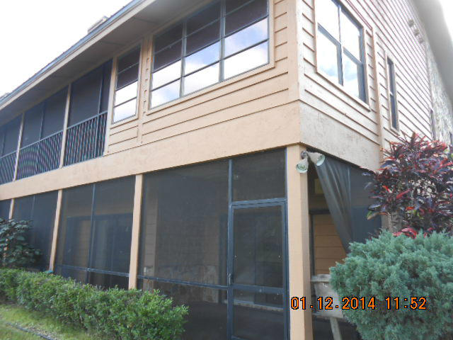 144 Southeast Crestwood Circle Stuart, FL 34997 - Photo 8 of 12 024