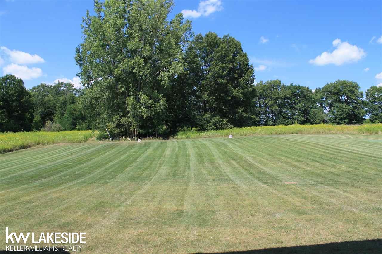 11517 Erin's Way Romeo, MI 48065 - Photo 14 of 19