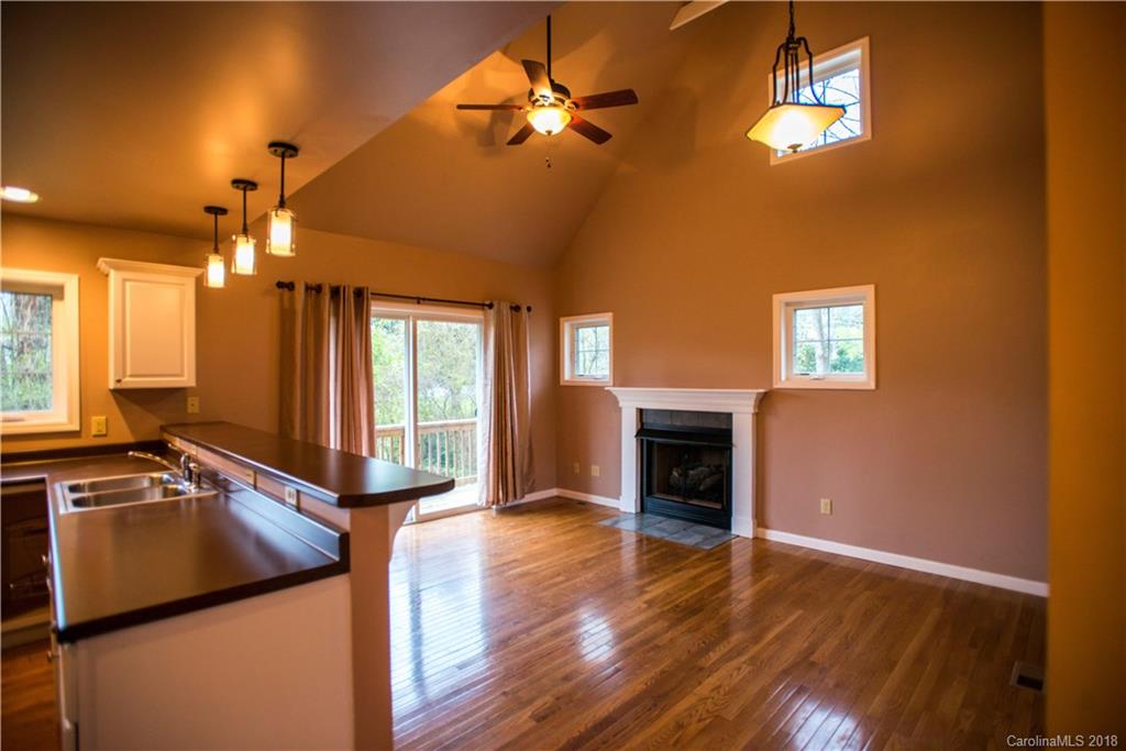 31 Batson Road Brevard, NC 28712 - Photo 11 of 32 Gallery Image 11