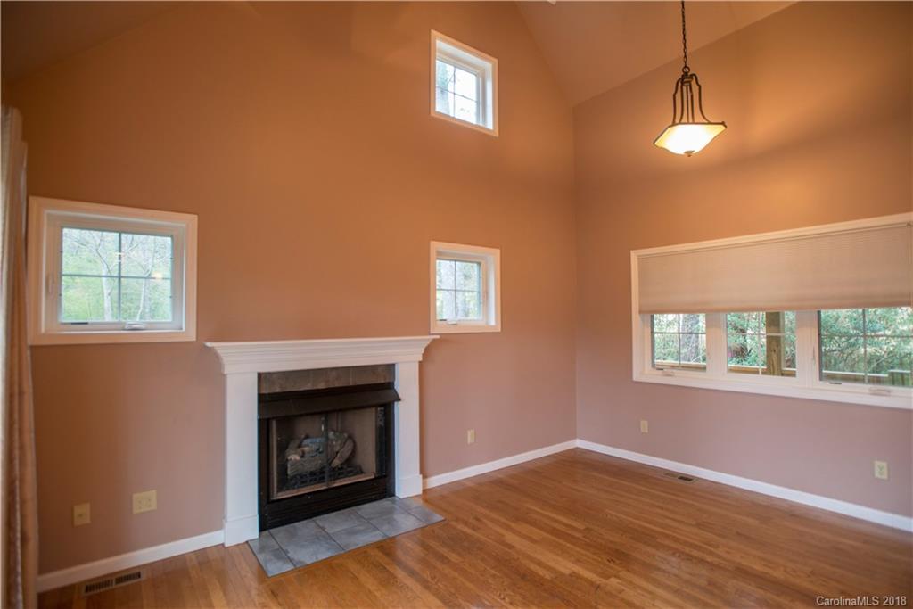31 Batson Road Brevard, NC 28712 - Photo 12 of 32 Gallery Image 12