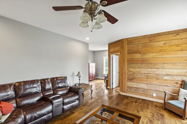 $487,500 | 3965 Peden Mill Road, Franklin, KY 42134