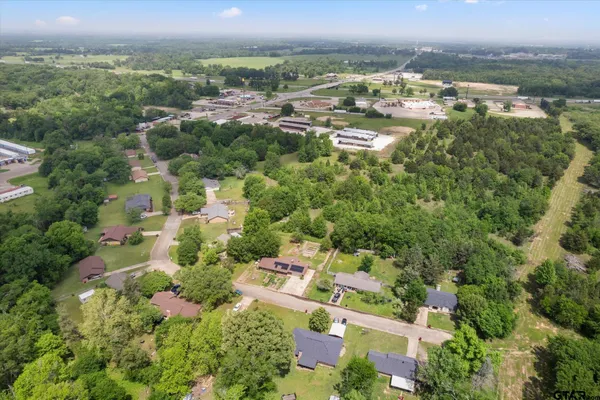 $229,000 | 524 Park Lane, Mount Vernon, TX 75457