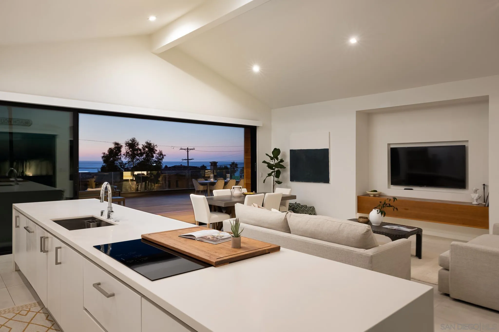 949 Cornish Drive San Diego, CA 92107 - Photo 12 of 28 a living room with furniture and a flat screen tv