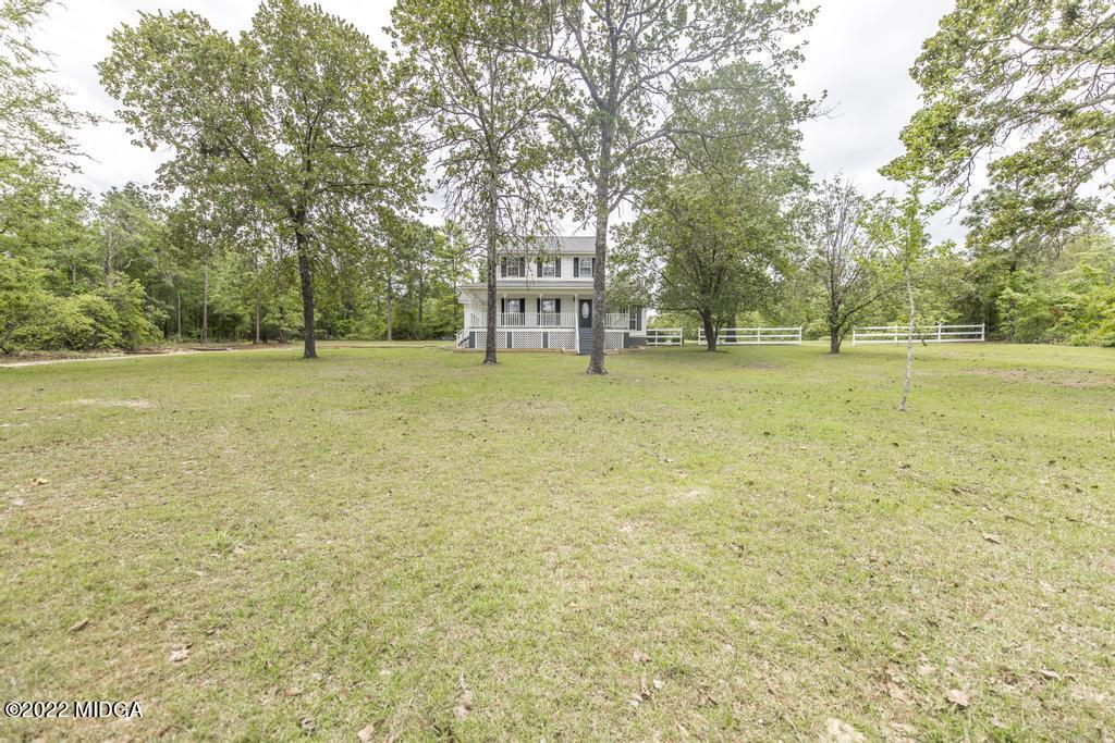 60 Carl Sutton Road Lizella, GA 31052 - Photo 3 of 37 60 Carl Sutton Rd 3