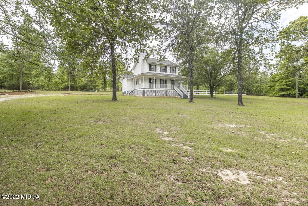 60 Carl Sutton Road Lizella, GA 31052 - Photo 4 of 37 60 Carl Sutton Rd 4