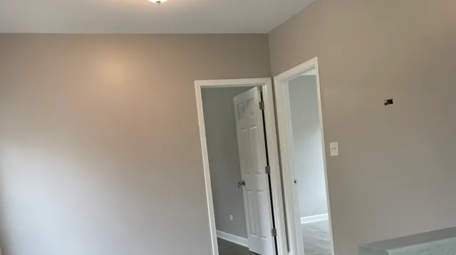 $1,800 | 8422 South Buffalo Avenue, Unit 1R, Chicago, IL 60617