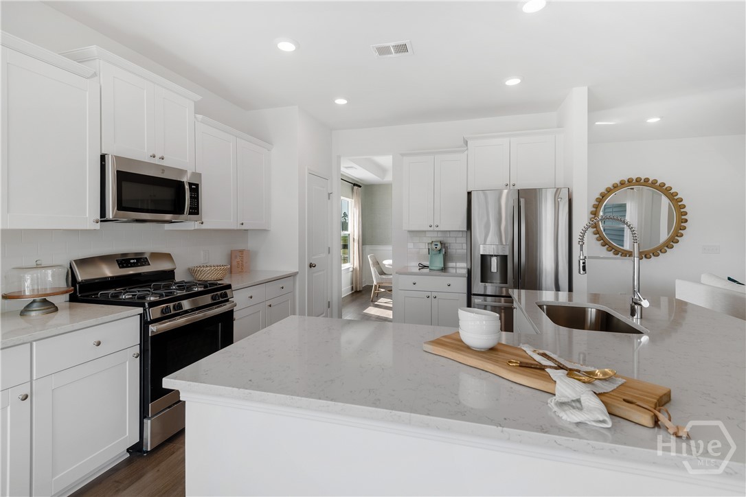 152 Weyview Gardens Pooler, GA 31322 - Photo 8 of 30 *Model home photography is for reference purposes only. Does not depict actual home.