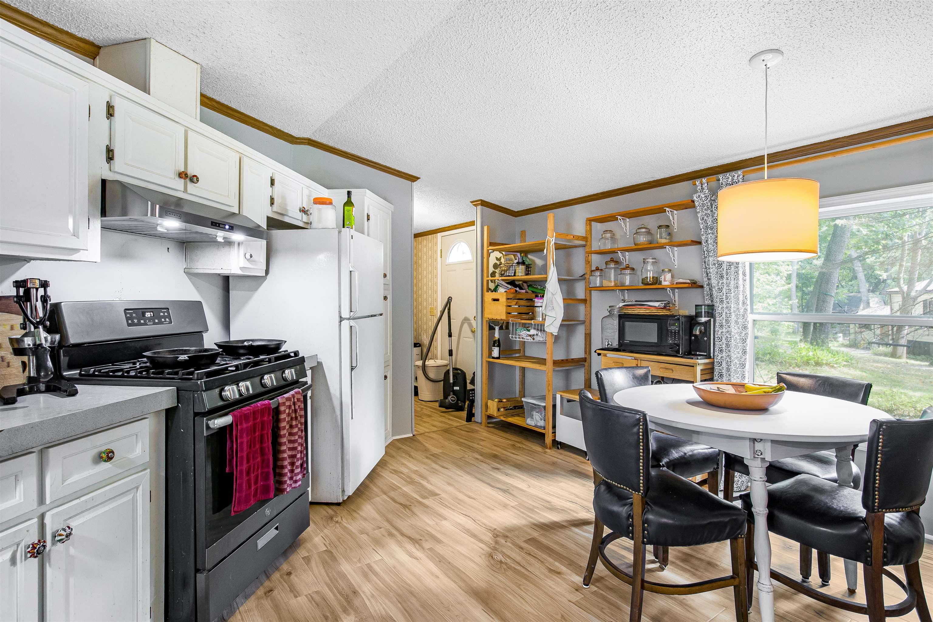 69 Erhardt Trail Baraboo, WI 53913 - Photo 9 of 25 Gallery Image 9