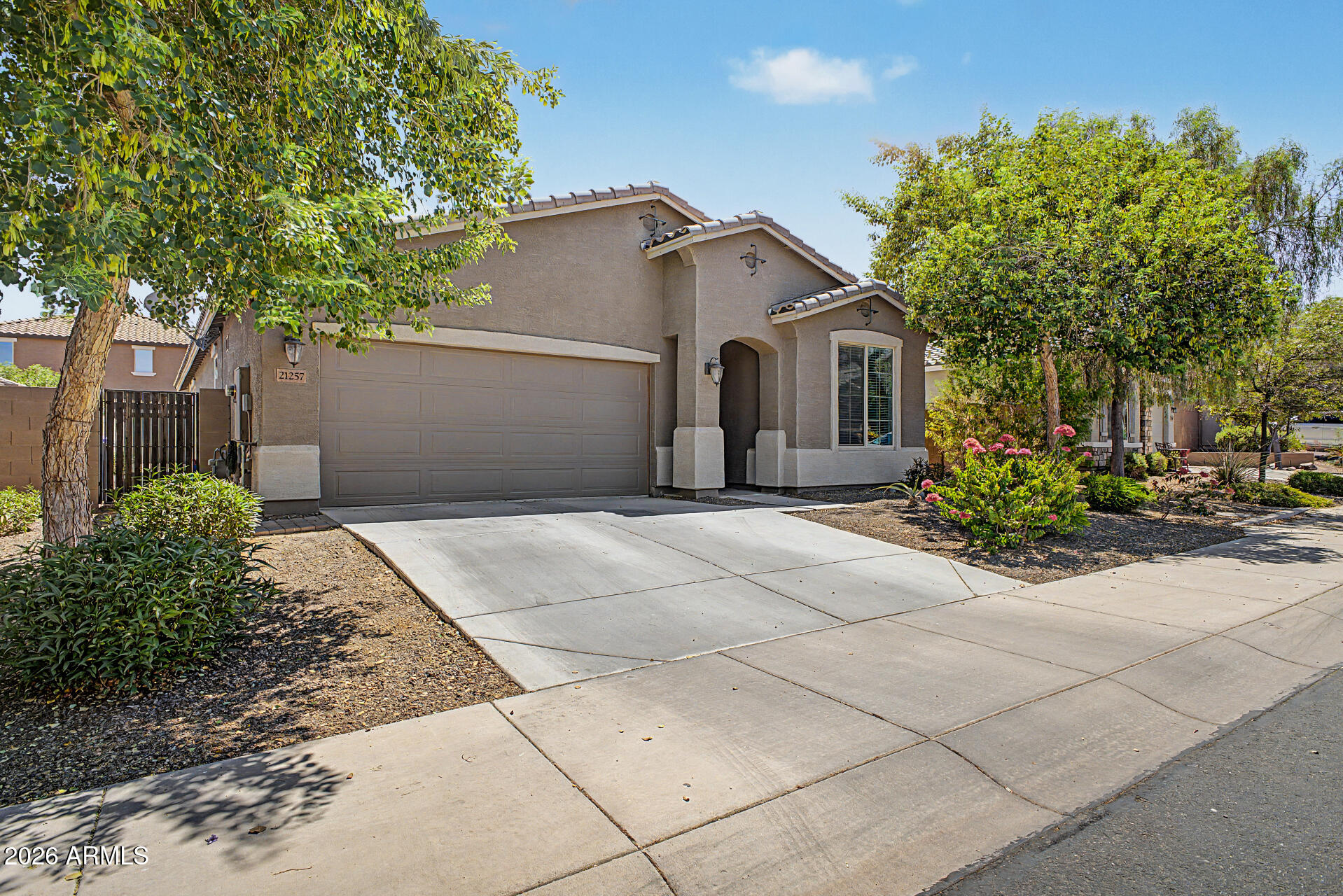 21257 West Berkeley Road Buckeye, AZ 85396 - Photo 2 of 37 02 - Berkeley
