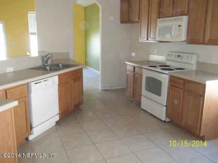 534 Roserush Lane Jacksonville, FL 32225 - Photo 4 of 4 Kitchen Opp