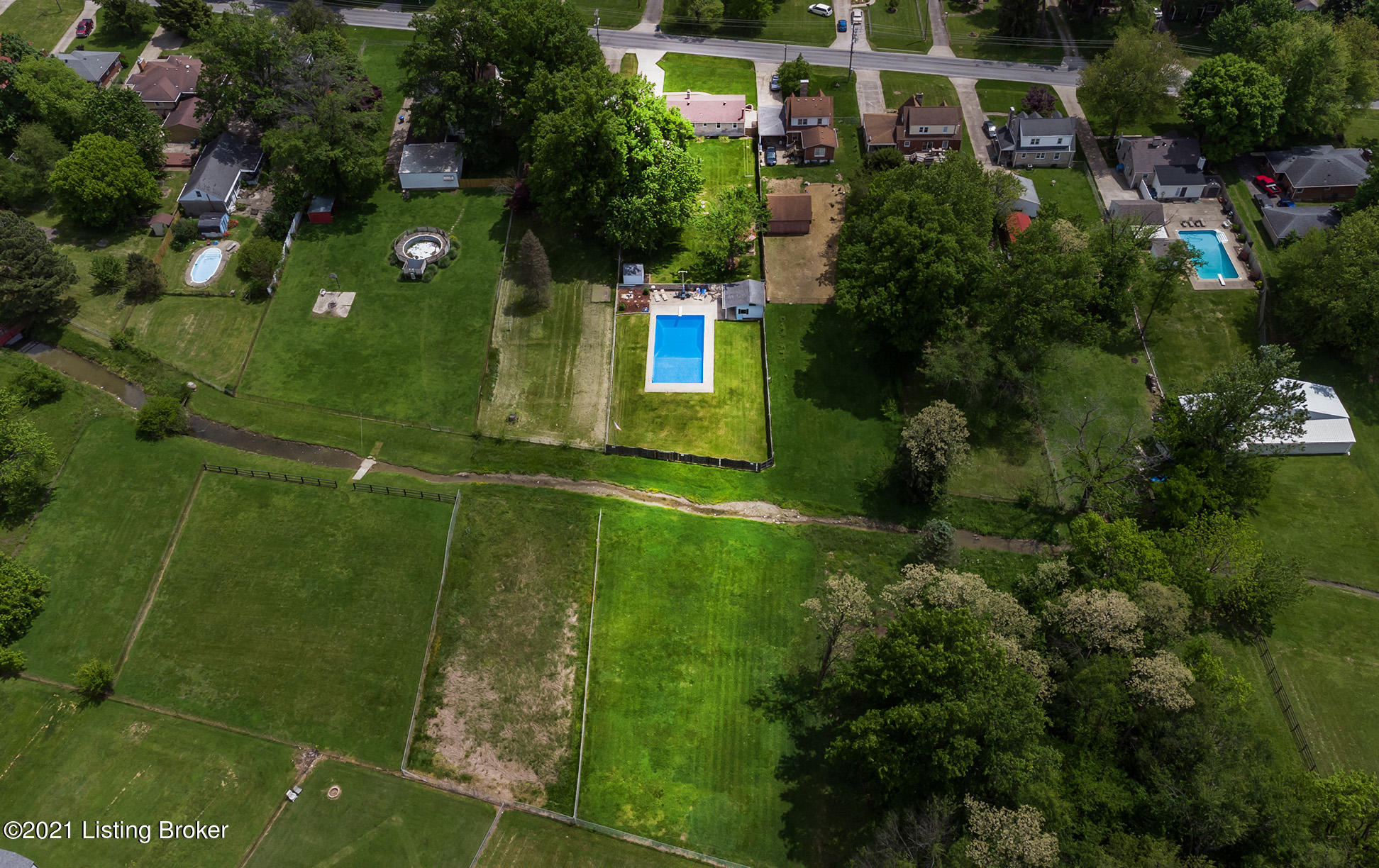 4134 Dover Road Louisville, KY 40216 - Photo 89 of 98 4134-Dover-Rd-05132021-091
