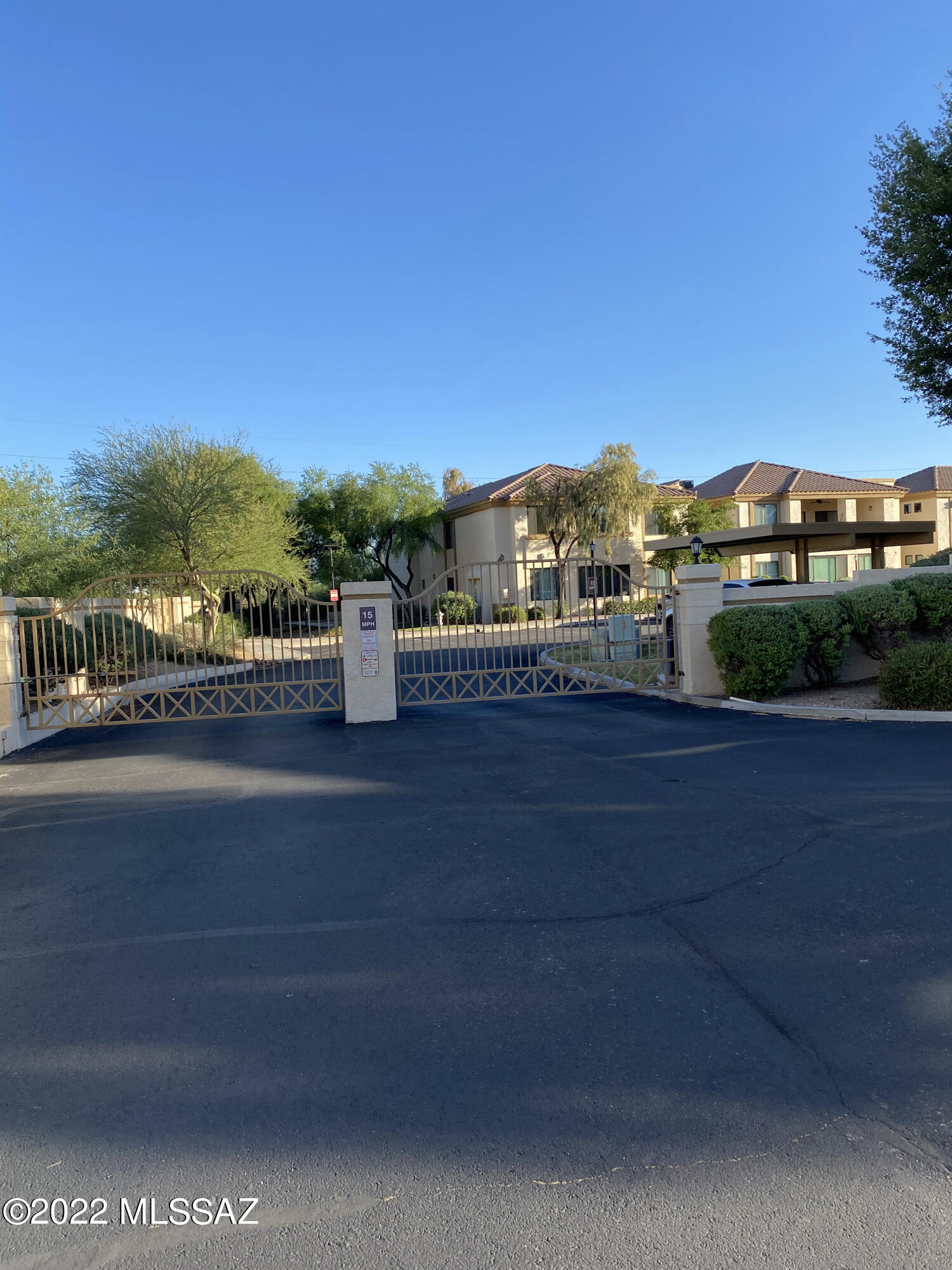 2550 East River Road, Unit 5206 Tucson, AZ 85718 - Photo 2 of 22