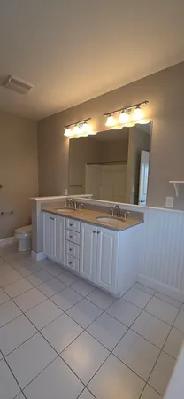 $5,000 | 8 Riverview Heights, Unit 61, Amesbury, MA 01913