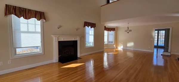 $5,000 | 8 Riverview Heights, Unit 61, Amesbury, MA 01913