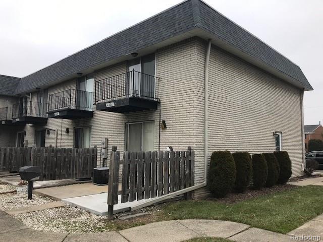 4426 15 Mile Road Sterling Heights, MI 48310 - Photo 2 of 14 IMG_5117.jpg
