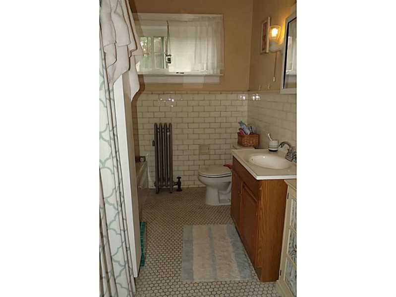 240 Winter Street Woonsocket, RI 02895 - Photo 23 of 25 Bathroom.