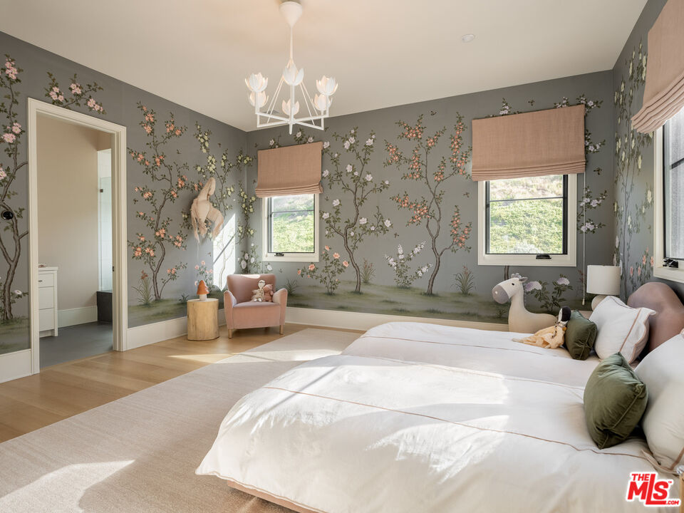 25211 Jim Bridger Road Hidden Hills, CA 91302 - Photo 19 of 25 Gallery Image 19