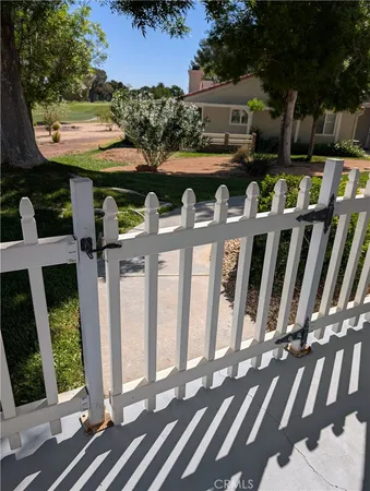 $1,775 | 14858 Clubhouse Drive, Unit D, Helendale, CA 92342