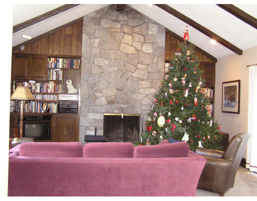 32 Ridley Road Dedham, MA 02026 - Photo 3 of 7 Gallery Image 3
