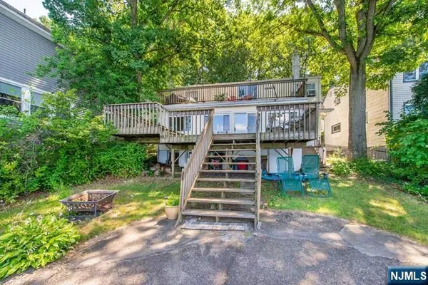 $3,100 | 21 East Shore Road, Denville, NJ 07834