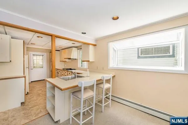 $3,100 | 21 East Shore Road, Denville, NJ 07834