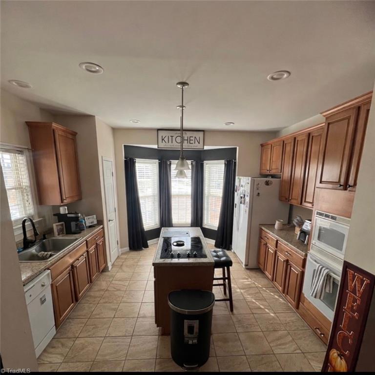 815 Old Cherry Road Creswell, NC 27928 - Photo 3 of 12 Kitchen