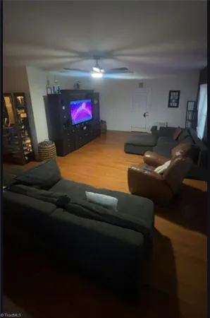 $280,000 | 815 Old Cherry Road, Creswell, NC 27928