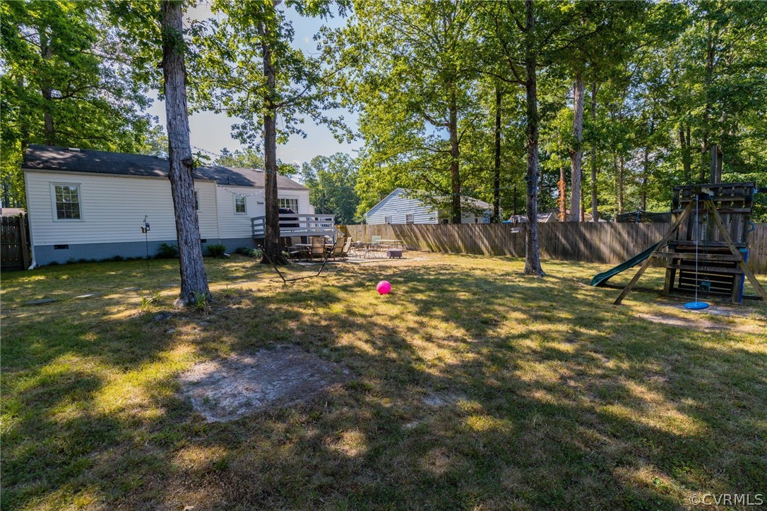 4912 August Road Chesterfield, VA 23832 - Photo 23 of 27 Backyard - additional view