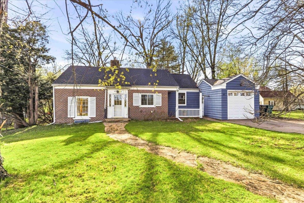 812 Point Basse Avenue Nekoosa, WI 54457 - Photo 1 of 60