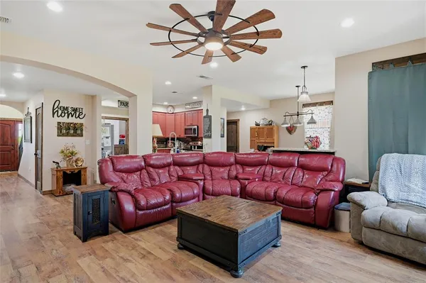 $1,275,000 | 4652 Old Southmayd Road, Sherman, TX 75092