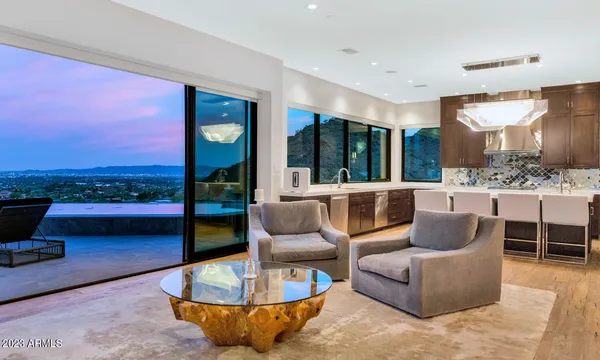 $29,995 | 4010 East Canyon Court, Paradise Valley, AZ 85253