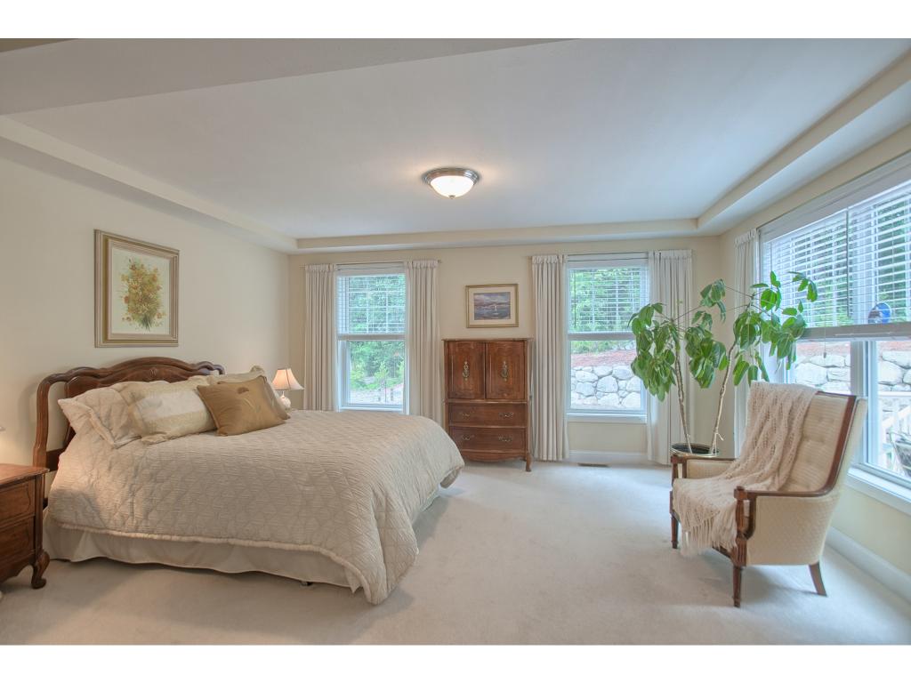 19 Winterberry Road Pelham, NH 03076 - Photo 13 of 26 Gallery Image 13