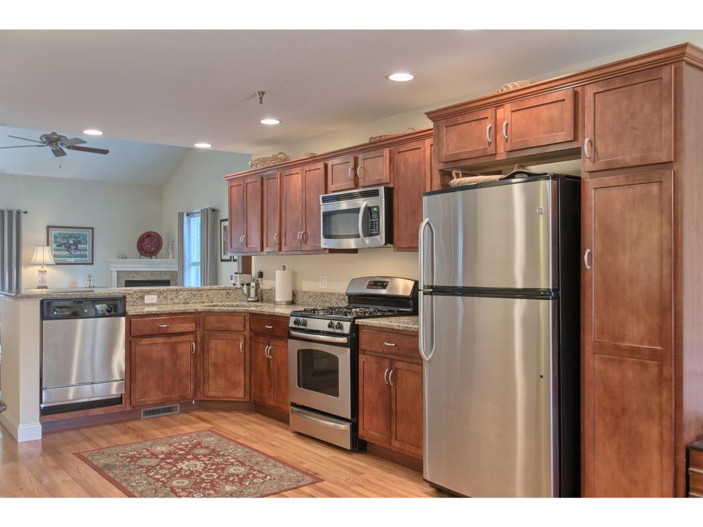 19 Winterberry Road Pelham, NH 03076 - Photo 7 of 26 Gallery Image 7