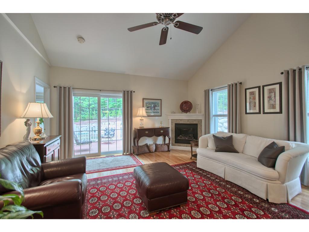 19 Winterberry Road Pelham, NH 03076 - Photo 10 of 26 Gallery Image 10