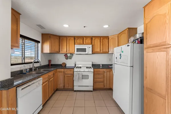 $249,000 | 19821 Aloha Way, California City, CA 93523