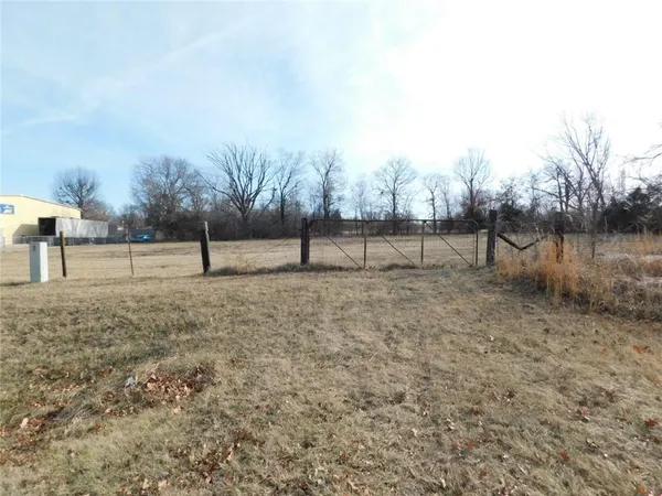 $575,000 | 4070 Parkview Drive, Frontenac, KS 66763