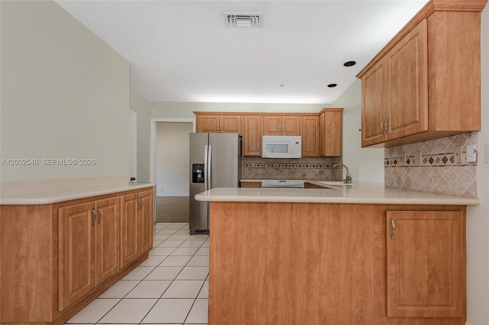 7905 Cloverfield Circle Boca Raton, FL 33433 - Photo 11 of 42