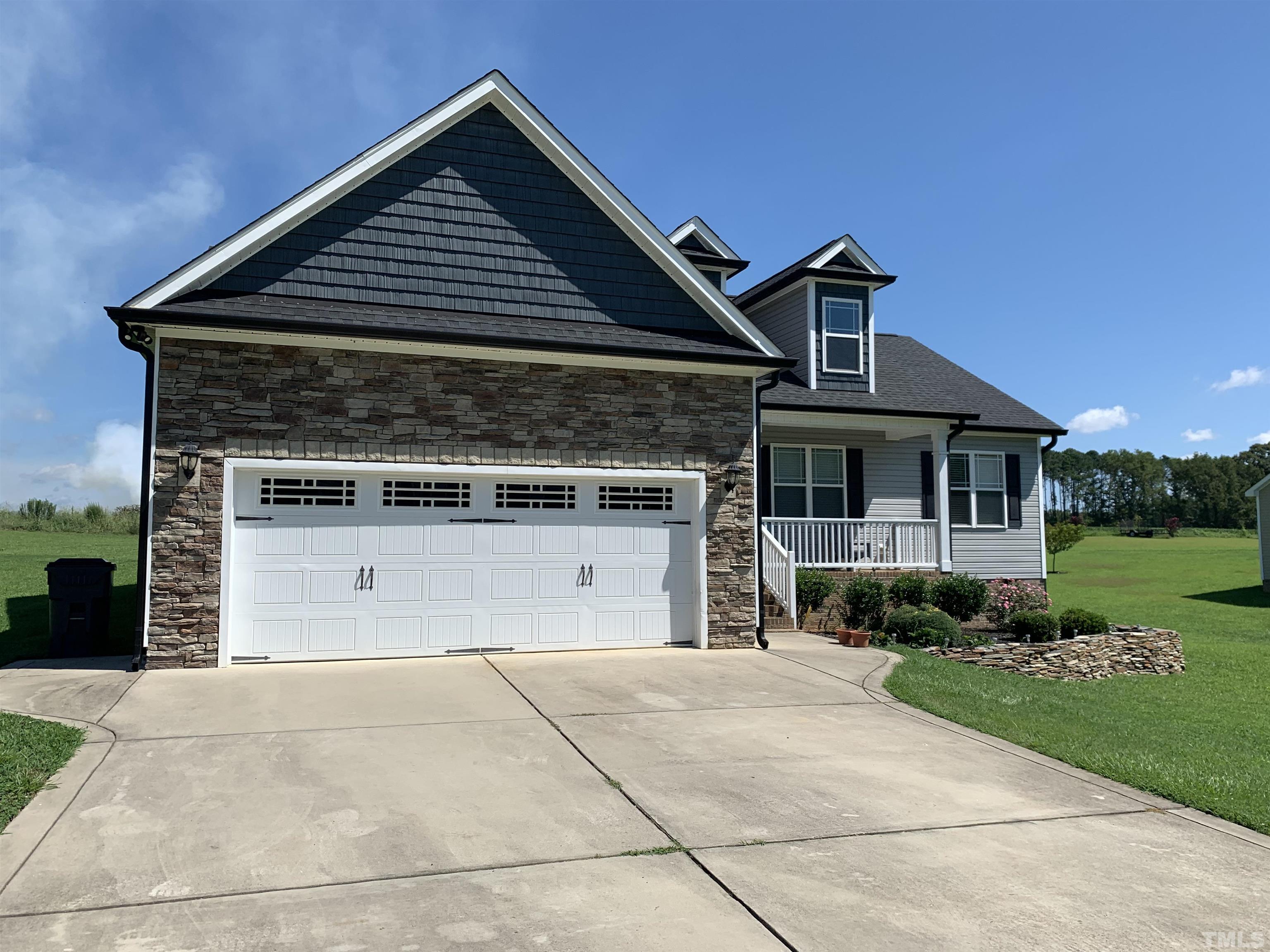 75 Red Wood Road Zebulon, NC 27597 - Photo 2 of 28 Gallery Image 2