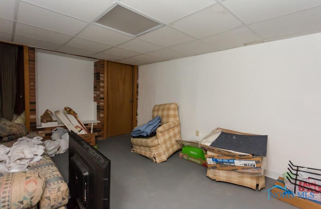 3820 Elmhurst Road Toledo, OH 43613 - Photo 24 of 34 Gallery Image 24