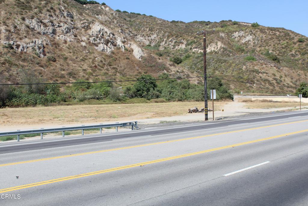 251 East Telegraph Road Fillmore, CA 93015 - Photo 14 of 27 IMG_1521