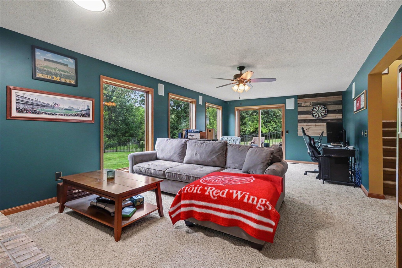 2685 Hunters Point Kalamazoo, MI 49048 - Photo 15 of 37 Gallery Image 15